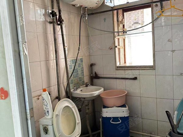 大同平城火车站新华街小区火车站附近 新华后街 实拍图 家具齐全 押一付一 随时看房出租房源真实图片