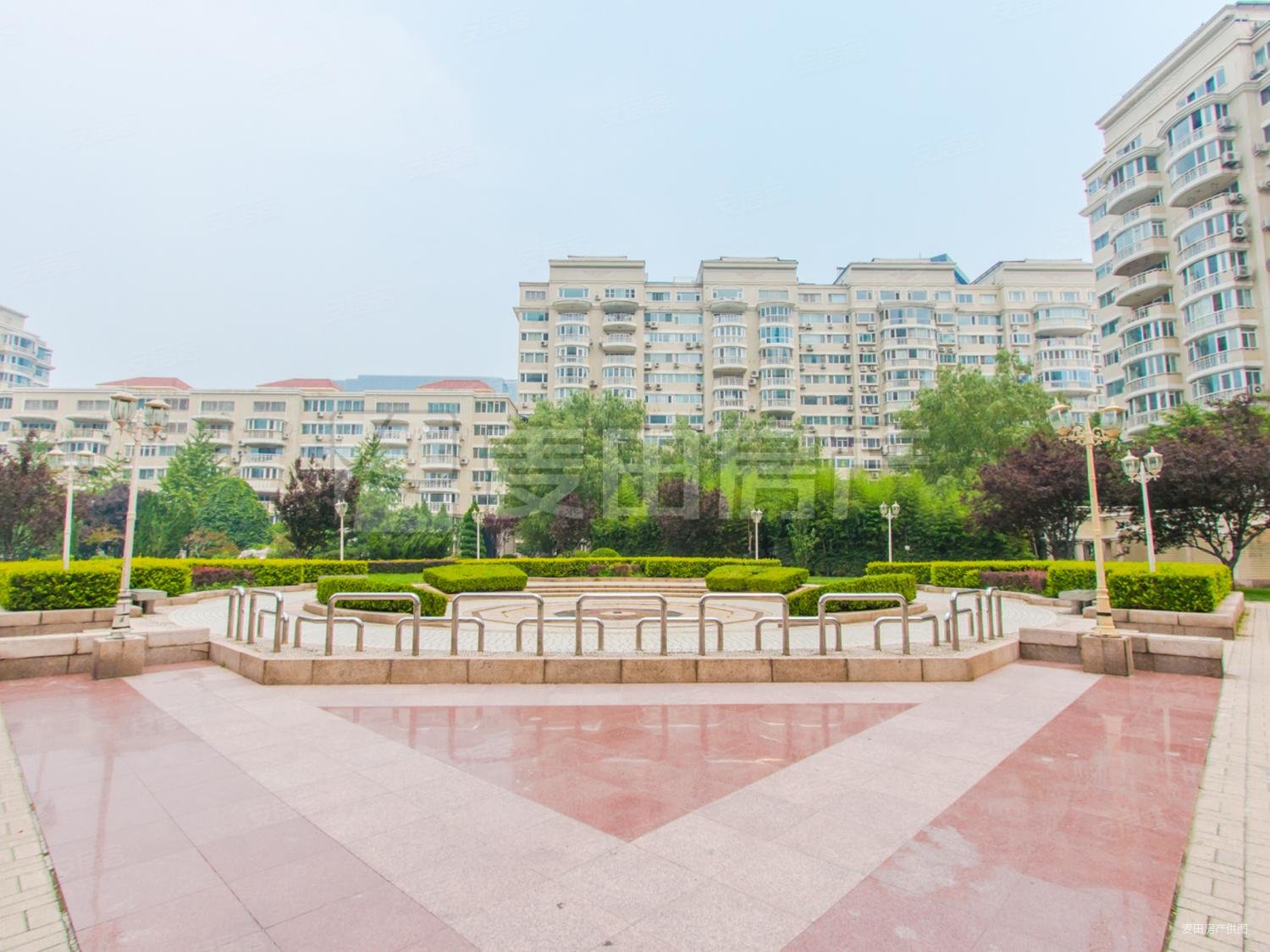 国展力鸿花园高层东南三居百变户型全明格局