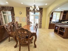 武汉江夏藏龙岛纳帕溪谷 藏龙岛带院子自住精装修别墅 出租出租房源真实图片