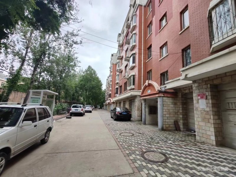 保定房产网>保定二手房>莲池二手房>军校广场二手房>东方家园(莲池区)