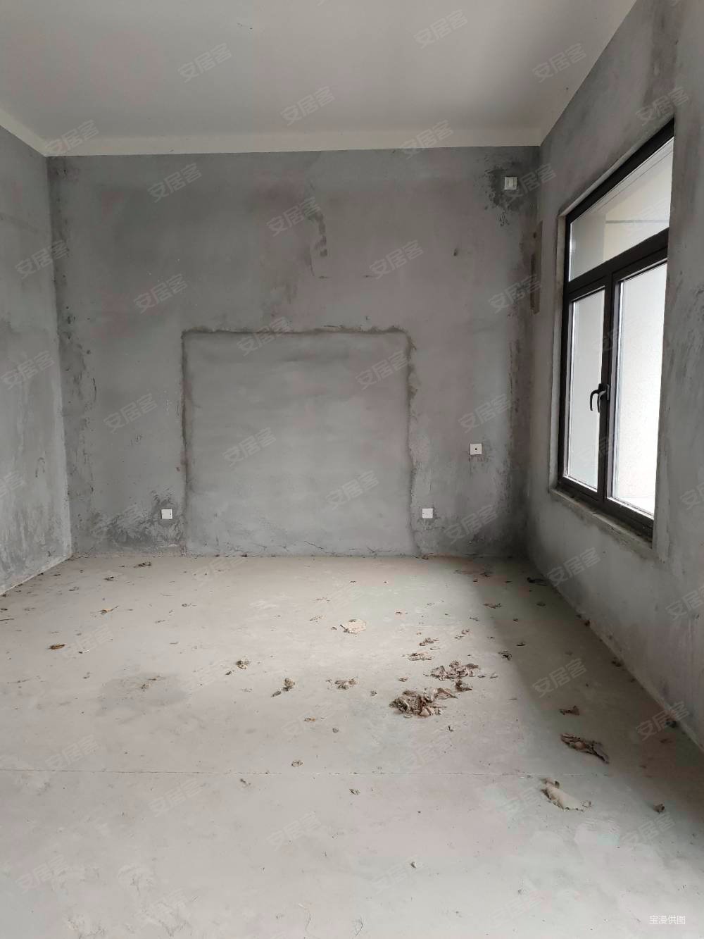 余姚漫悦湾(四期别墅)4室2厅2卫128㎡南北260万