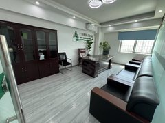 绵阳涪城安昌桥这里45套，本套全新精装修。玻璃门，美得冒泡5个新空调容易看出租房源真实图片