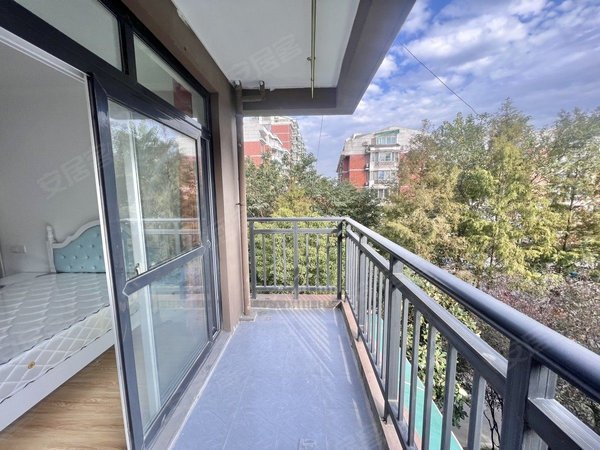 杭州西湖翠苑翠苑逸景湾翠柏路地铁 翠苑逸景湾 精装两房出租 电梯房