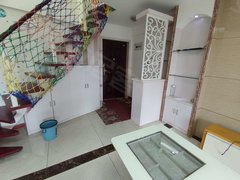 武汉黄陂盘龙城地铁口 佳海旁 华虹领航城 2室1厅1卫 精装修 拎包入住出租房源真实图片