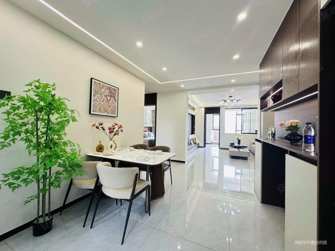 东部风景3室2厅1卫104㎡南北66.8万