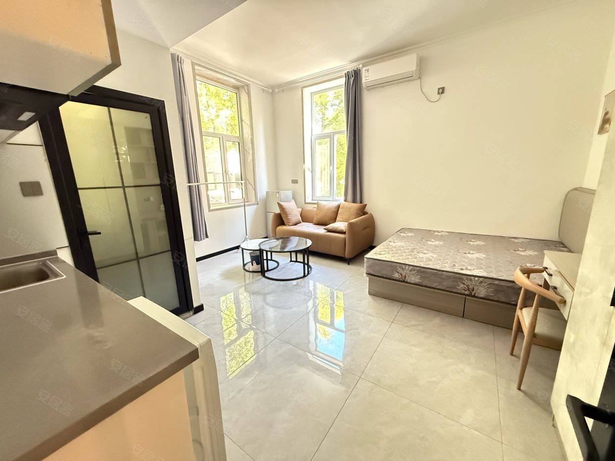 整租｜包采暖 营口道 滨江道  恒隆广场 友谊新天地 月付 无中介