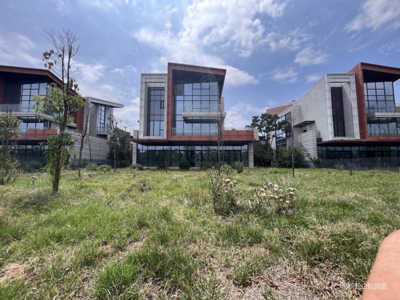 昆明房产网>昆明二手房>官渡二手房>福保片区二手房>山海荟>800_600