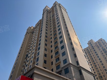 越好不足【附近学校】小区门口就是幼儿园 出北门向东300米是太和一小