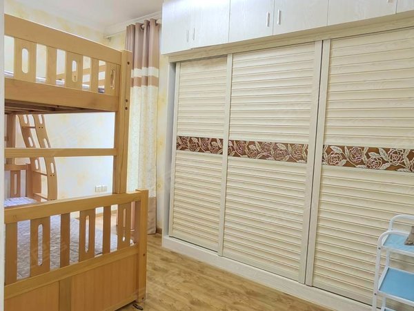 昆明官渡海伦国际海伦国际菲诺区网红商圈旁 交通便利 精装修2房出租