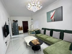 西双版纳景洪龙舟广场王府广场，两室，短租三个月2800元每月，长租再议，家电齐全出租房源真实图片