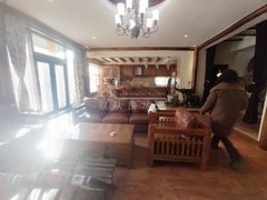 拉萨堆龙德庆拉萨火车站世通阳光新城(别墅) 大别墅 院子500平 泰式装修有果园出租房源真实图片