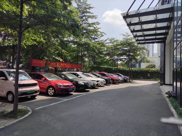 南宁青秀新竹光明大厦新竹路,两房,精装修,配齐,业主急租!