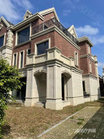 保利紫山紫泉别墅单边位加地下室4层送大花园满两年过户