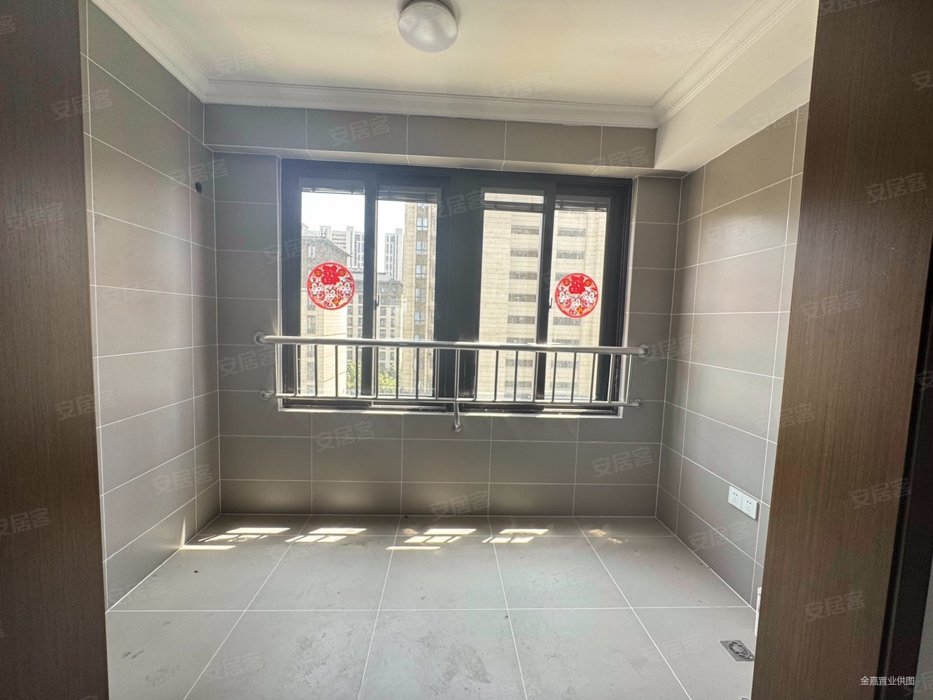 明厚源翡翠庄园3室2厅2卫120㎡南北109万