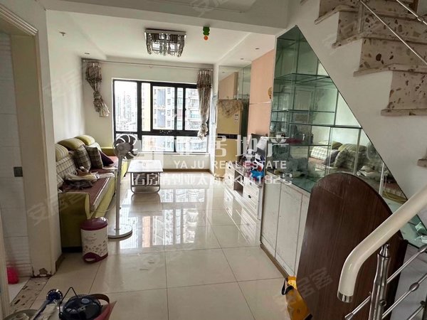 重庆南岸铜元局融侨半岛香弥山2号南坪融侨半岛香弥山 精装跃层两房