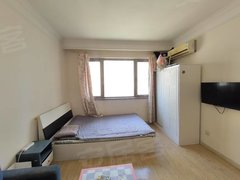 大连高新园区小平岛整租 高新小平岛一室 屋子干净 正规小区 有钥匙 随时看房出租房源真实图片