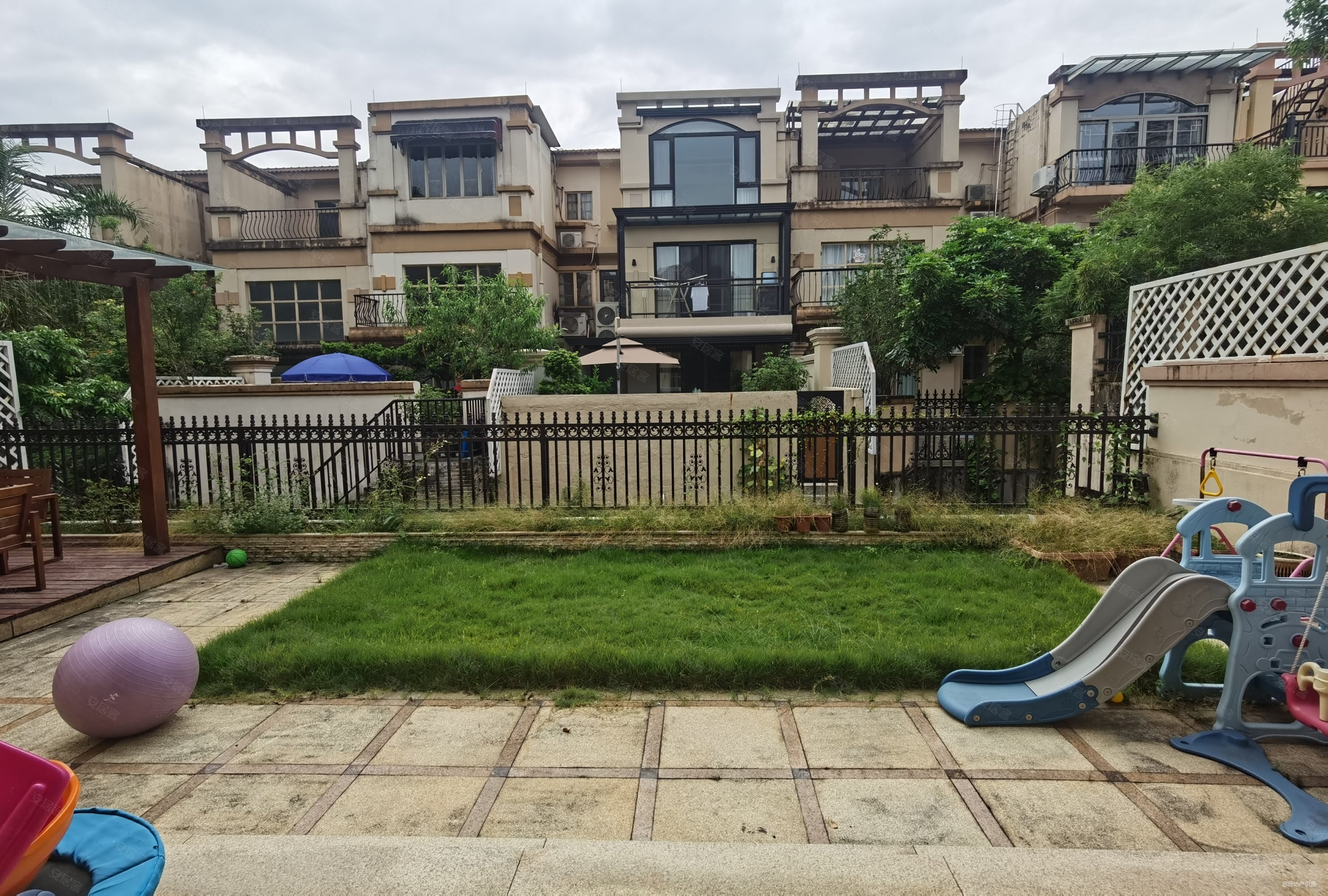 广州雅居乐花园雅湖居别墅