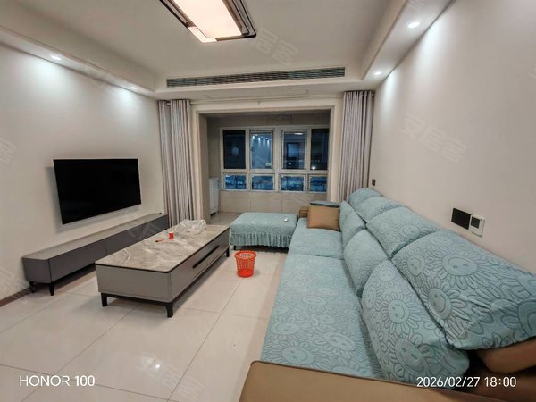 徐州新沂建邺路高铁花园高铁花园电梯精装三室两厅两卫1400月家具家电拎包入住出租房源真实图片