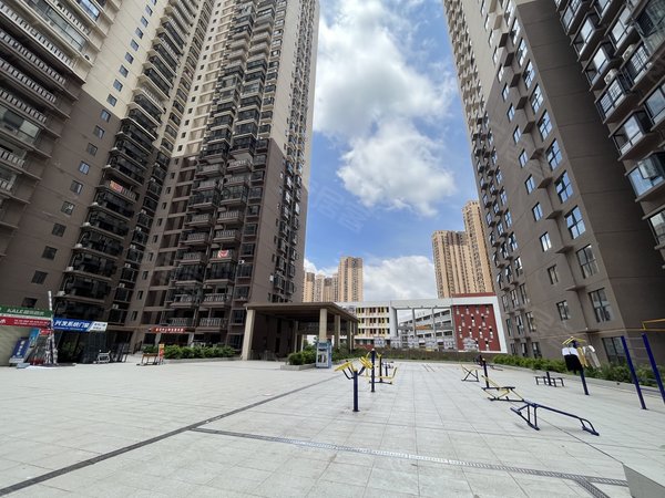 押一付一 金河中心 1室1厅1卫 有厨房 有阳台 光线充足,兴宁租房-南宁