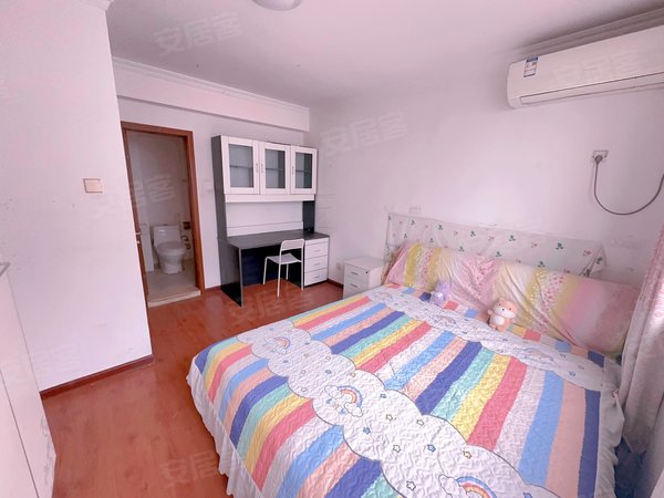 可月付延兴门地铁口建工路冶金医院立丰国际上和商业广场