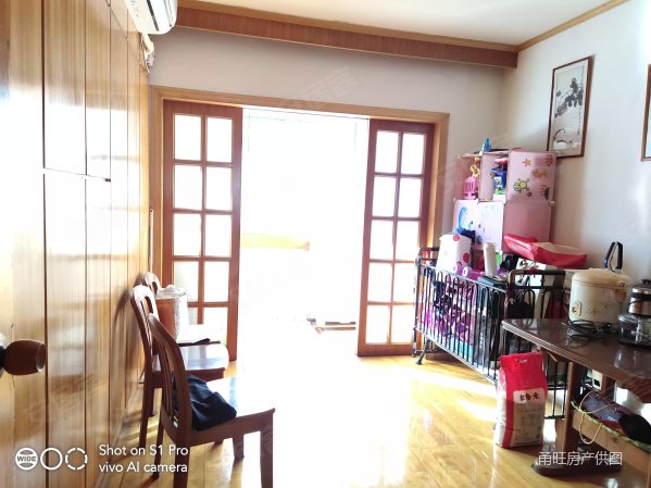 出售江北区3室1厅精装修南,双东路69弄小区二手房,166万,3室1厅,1卫