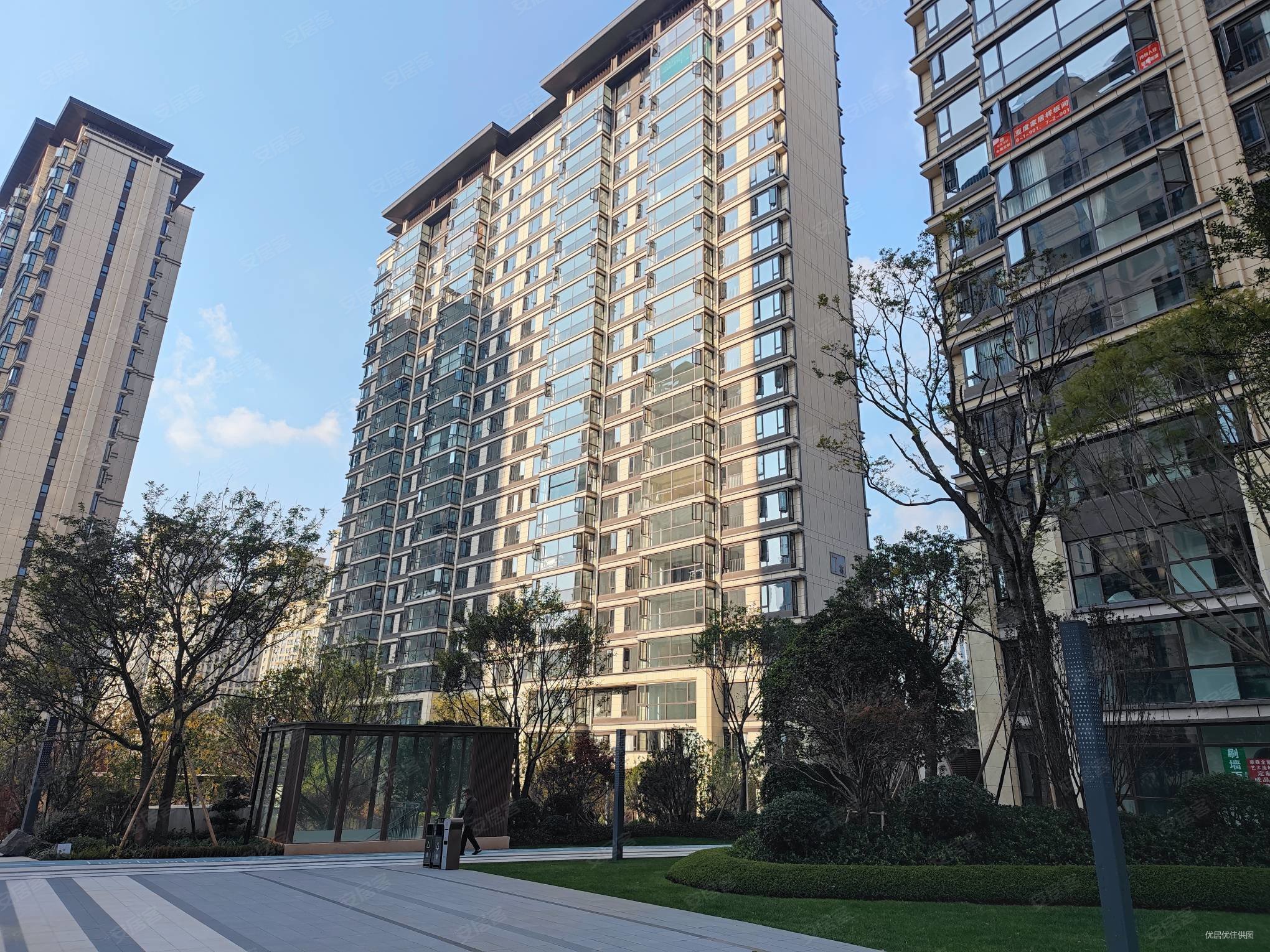 带中央空调 品质小区 全新房 明通 ,俊发城逸璟峰