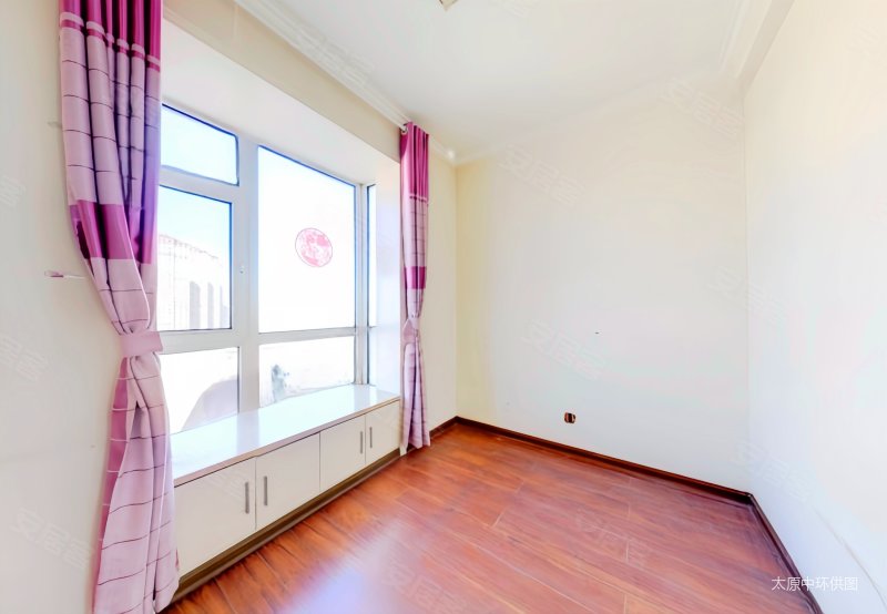 太原房产网>太原二手房>杏花岭二手房>杏花岭周边二手房>龙湾国际>800