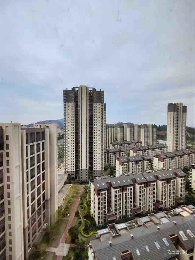 中航城天悦 刚需小三居 满二 装修好 产权清晰 双卫生间,中航城天悦二