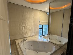 厦门思明会展中心海峡国际社区 一房一厅  有个大浴缸 精装修  随时可看现房出租房源真实图片