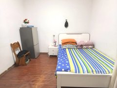 武汉江岸江汉路循礼门 协和  南国中心 越秀附近四楼朝南一房一厅整租 别错出租房源真实图片