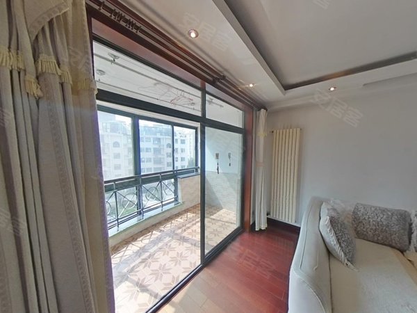 青岛市北海泊桥雅园公寓雅园公寓(敦化路地铁口)多层3居带车位 近国开