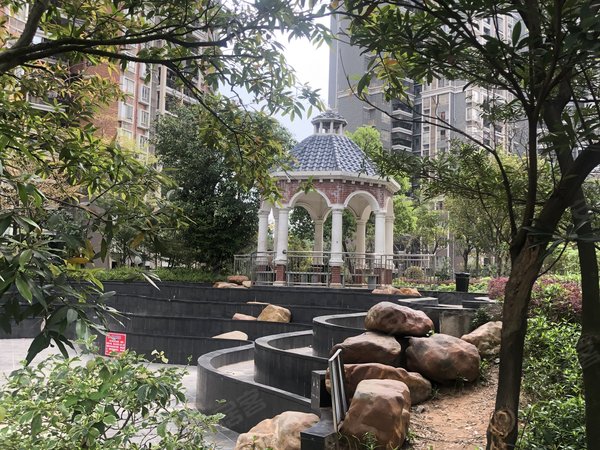 佛山南海狮山上林苑上林苑 3室2厅2卫 精装修 电梯房 配套齐全 随时