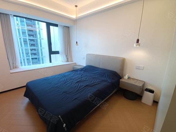 金华东阳横店横店南江府南江府高楼层边套3室，奶油风装修，包物业宽带费，看房有密码出租房源真实图片