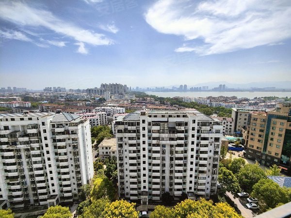 无锡宜兴宜城上海新苑宜城街道 金三角客运站 上海新苑 电梯房 拎包