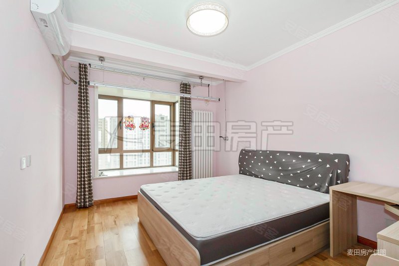 奥森对面 南北通透 观湖景 人车分流(车位足)小区中间不临街,林奥嘉园