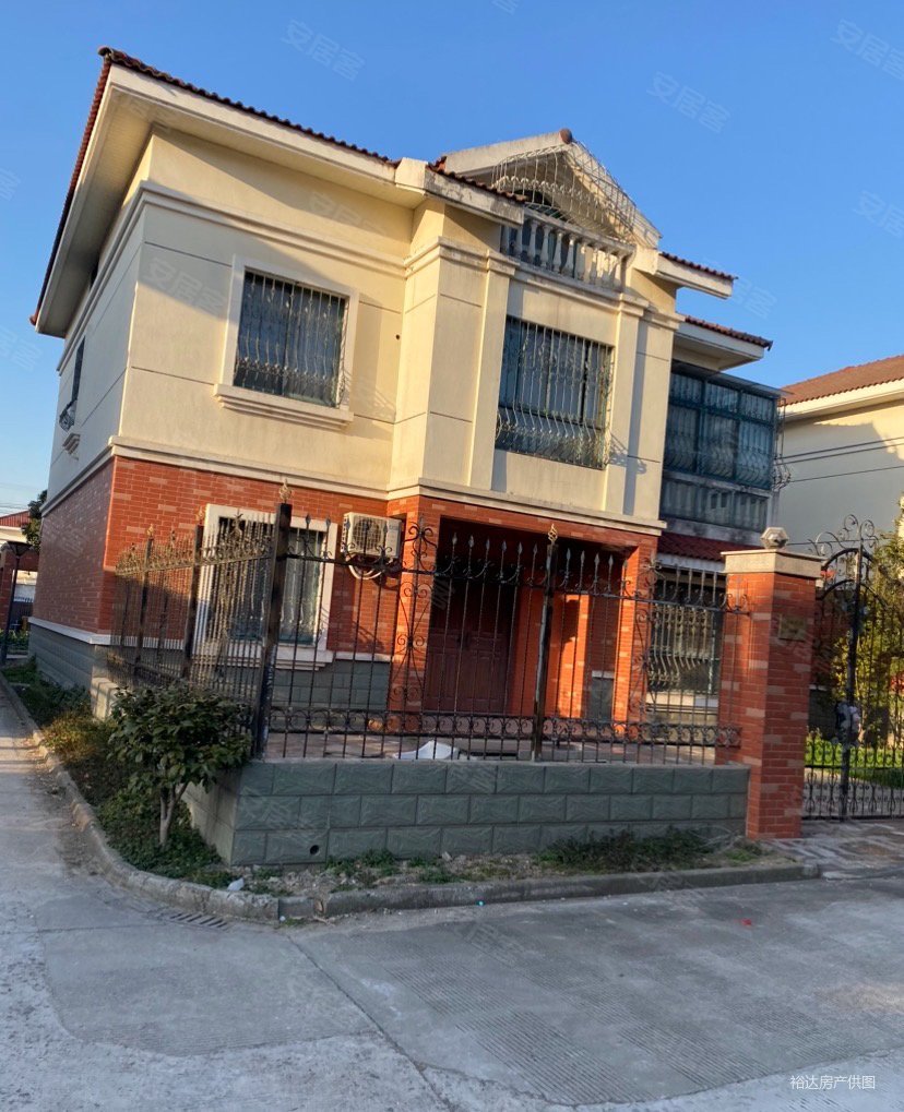 唐市带院子的别墅 可过户 联排别墅278平精装保养好有院子,永安花苑