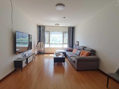 丹东振兴新城区新上房源！唐宁一号.政府旁不远.两室电梯三楼.包物业取暖出租房源真实图片