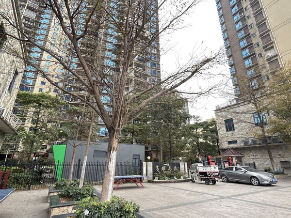 花园 南向三房 家具齐全 近地铁 可配家具 可养宠物,黄埔租房-广州58