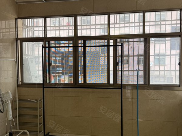 南昌高新开发区紫阳大道黄家村1区正嘉都荟广场近航空大厦近江科近黄家村一区三室两厅一卫一厨出租出租房源真实图片