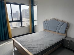 嘉兴平湖平湖市区平湖智创园服装城旁东福城 1室独卫可短租 多套可选出租房源真实图片