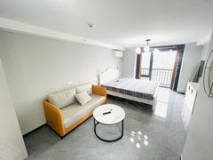 重庆渝中化龙桥化龙桥地铁站 企业天地 实拍0中介押一付一 端户落地窗出租房源真实图片