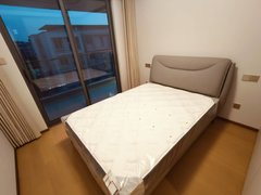 绍兴越城城北镜湖元垄镜庐 业主诚租 包物业车位 定制家具 价格可谈随时看出租房源真实图片