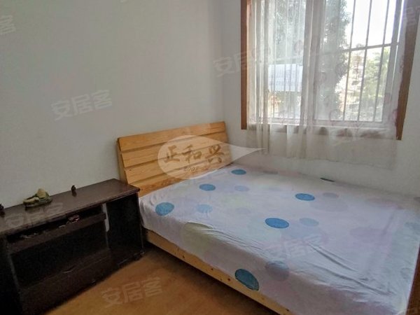 地铁口,三号线秀山花园3房出租,拎包入住,随时看房,青秀租房-南宁58