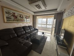 盱眙城区市中心世纪名城电梯中层2房,精装,1.6万包物业费和宽带出租房源真实图片