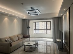 西安高新区鱼化寨软西精装修大三室,采光好,出租房源真实图片