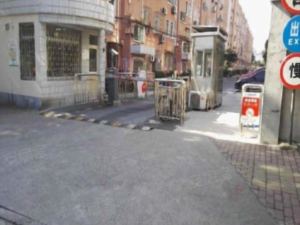 上海闵行古美罗阳古美西路316弄小区古美西路316弄 复旦儿科医院 双轨