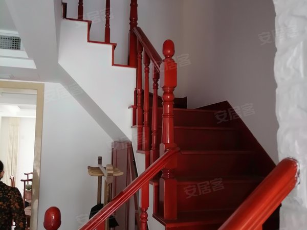 济南高新经十路高新段普利林景山庄近汉峪金谷林景山庄精装6室别墅 办