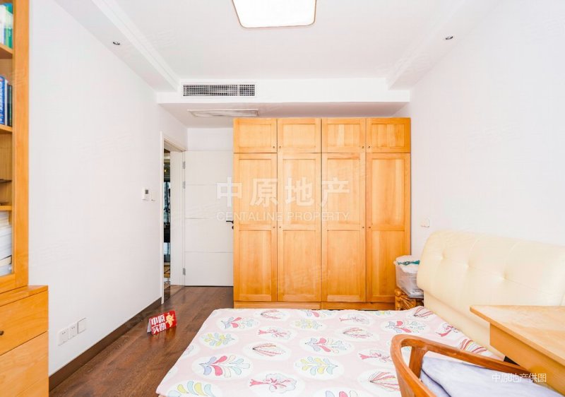 上海滩大宁城(公寓住宅)4室2厅2卫136.67㎡南1480万