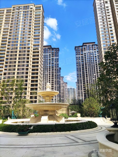 无锡房产网>无锡二手房>滨湖二手房>滨湖二手房>融创兰园(溪岸景园二