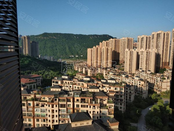 重庆涪陵涪陵宝龙广场泽胜温泉城(二期)有生之年租套洋房来感受生活